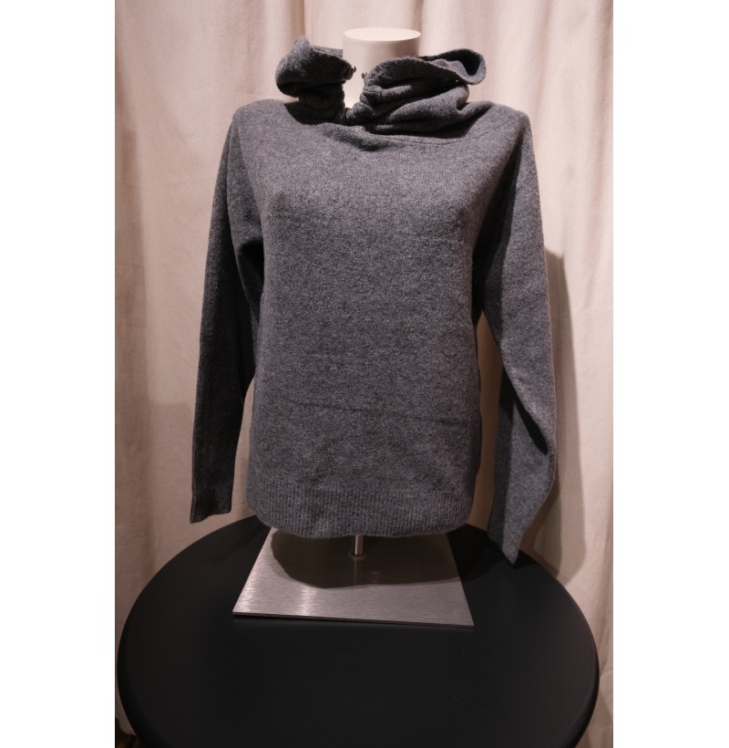 Pull gris col montant