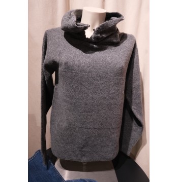 Pull gris col montant