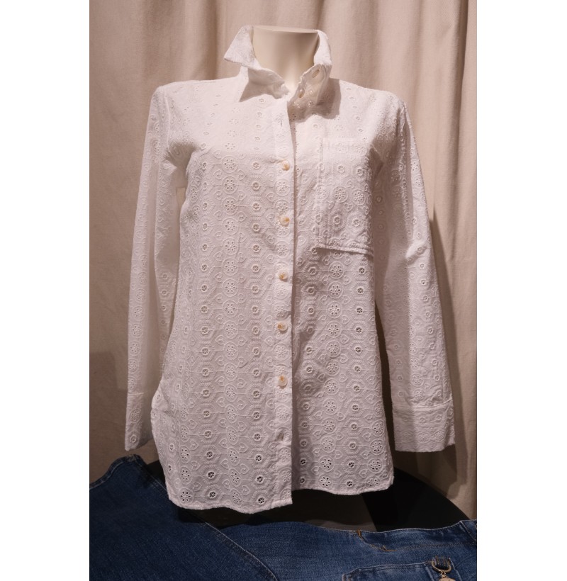 chemisier broderie anglaise