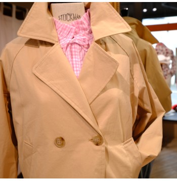 VESTE