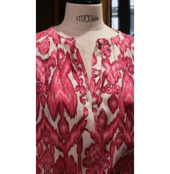 Blouse imprimée fuschia et blanc