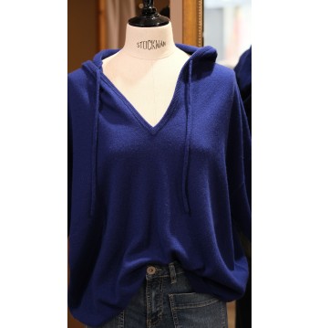 Pull capuche cachemire bleu nuit