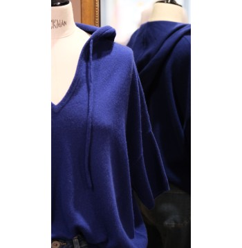 Pull capuche cachemire bleu nuit